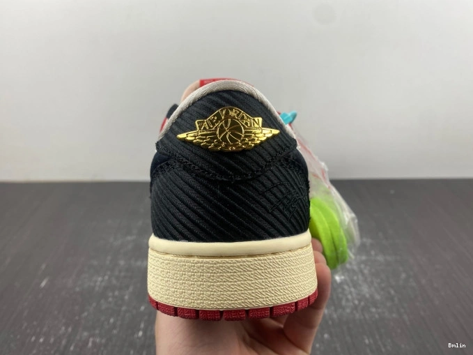Boostmaster lin FN0432-017 OG Jordan x Air 1 Low Home Room Trophy 0821